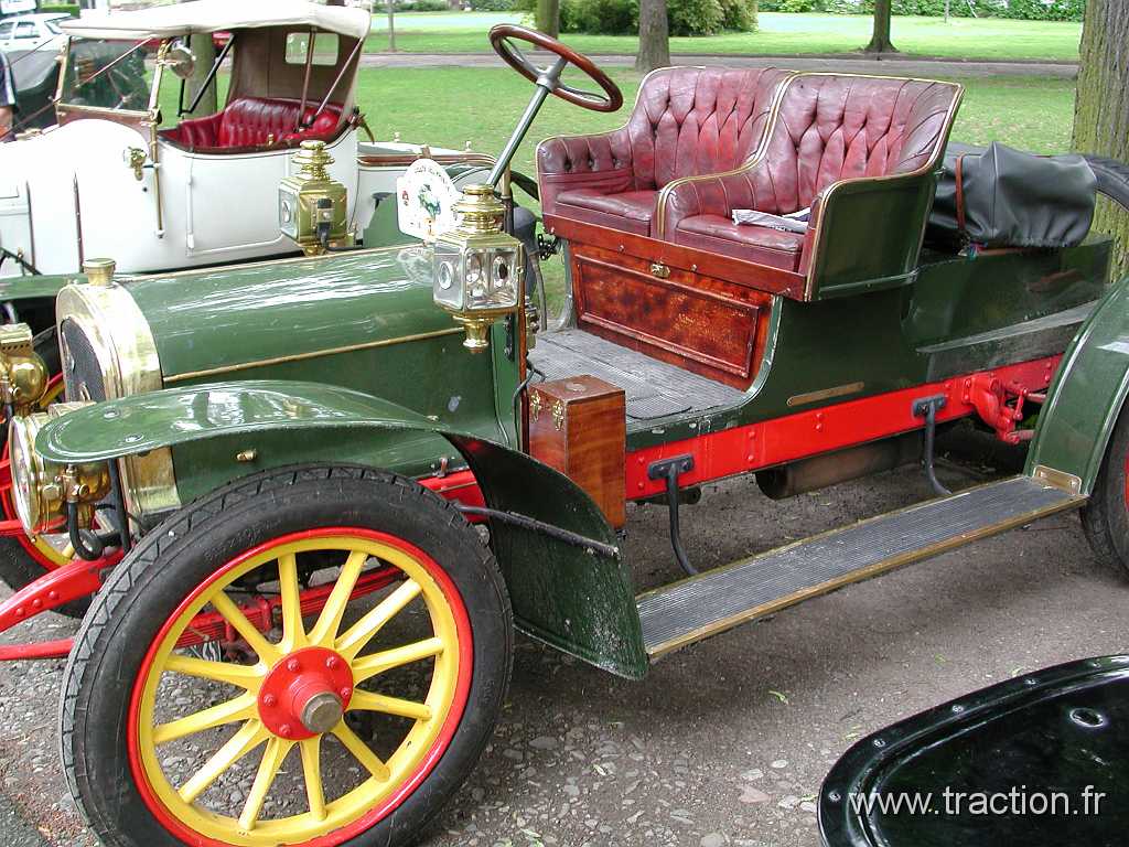 2002_05_19 Colmar 0013.jpg - 19/05/2002 - 68000 COLMAR13me Rallye des PrincesDELAHAYE 1909 Type 32